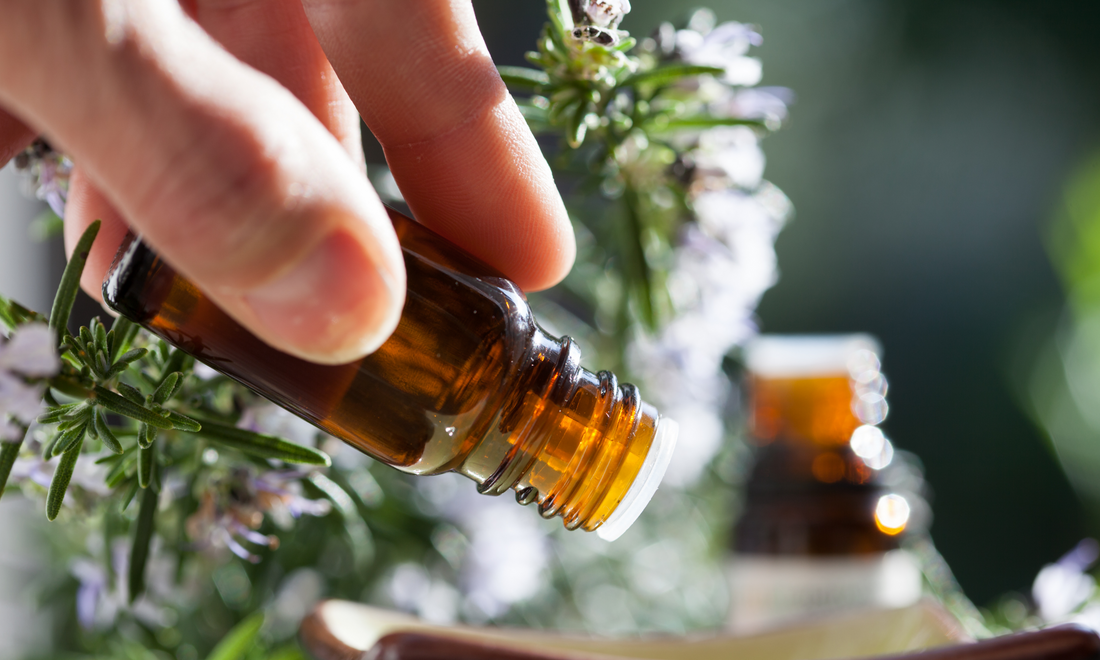 How to Make an All-Natural Room Spray
