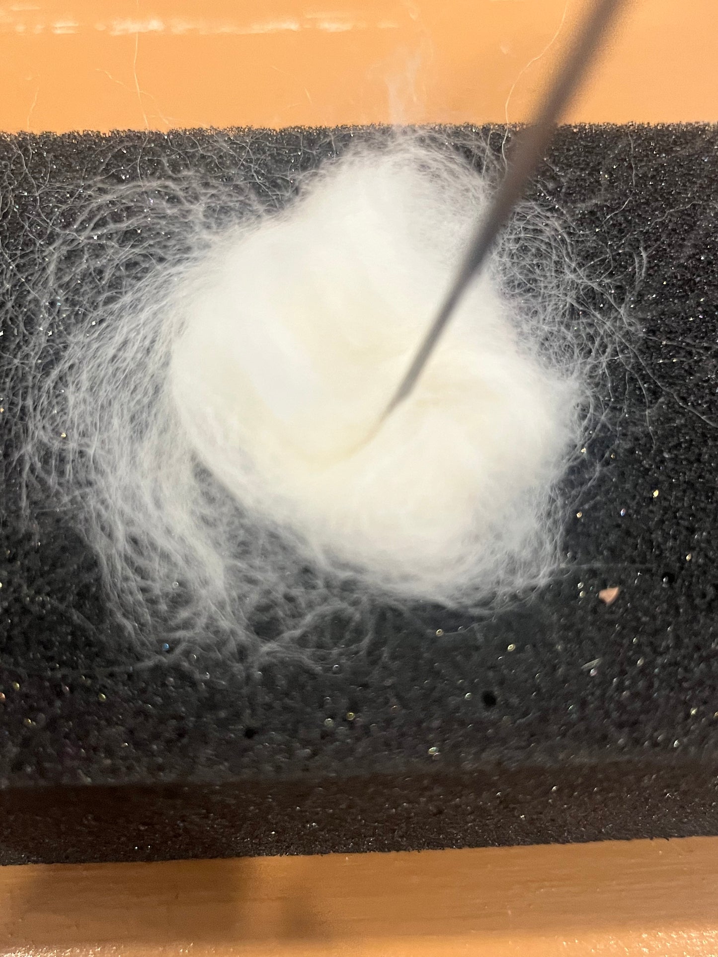 Needle Felting Acorn Garland Kit – Beginner Craft Kit with Ivory Wool for Kids & Adults